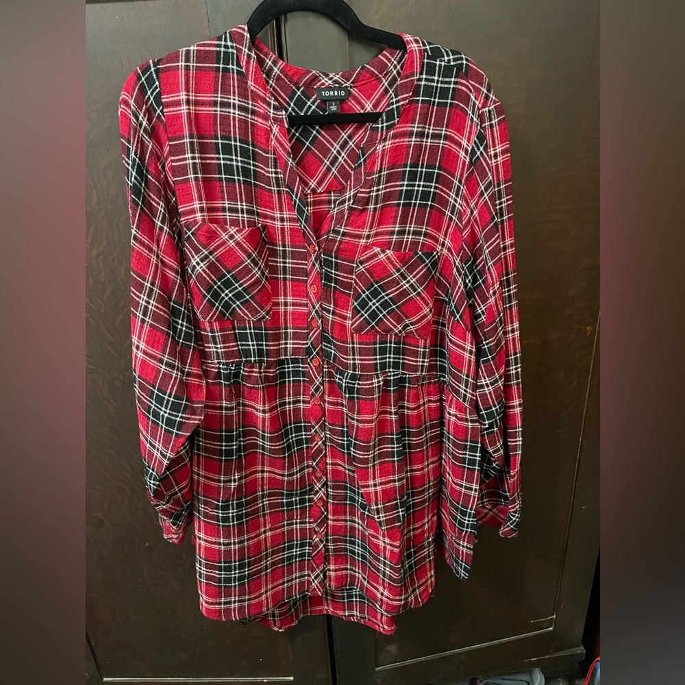 Torrid plaid babydoll tunic size 3